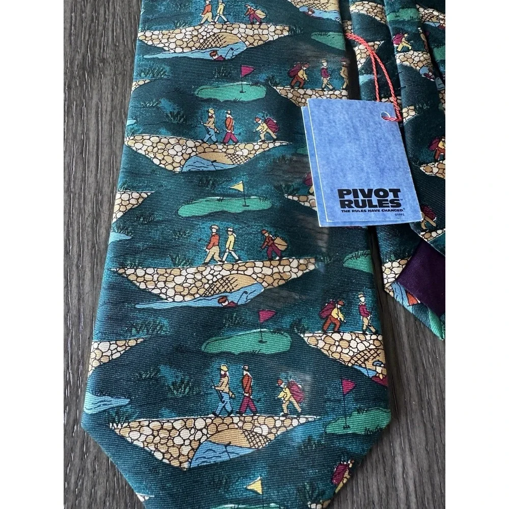 Pivot Rules Golf Theme Tie 